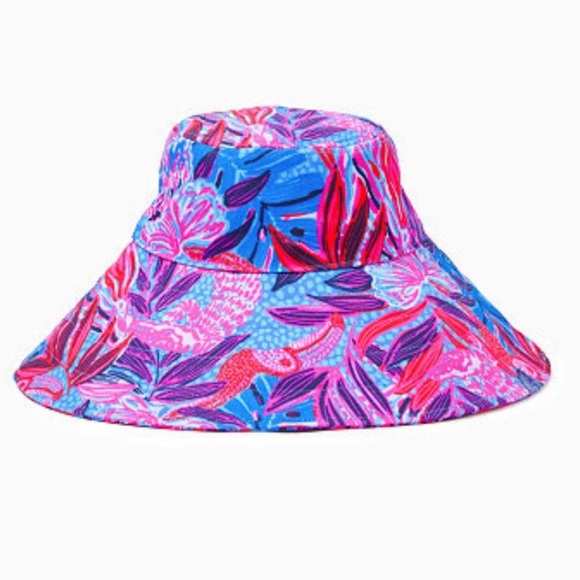 *NWT* Lilly Pulitzer Sun Hat in Ruby Red Wild Times - Picture 2 of 5